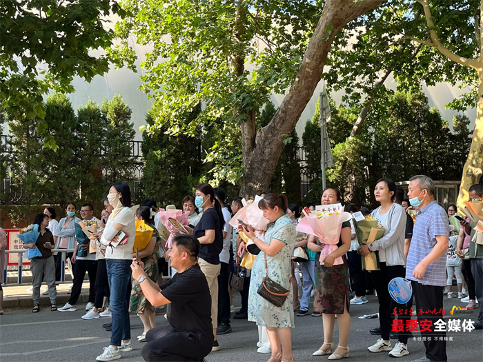 山东2024夏季高考新闻发布会,2023年山东各地市夏季高考人数