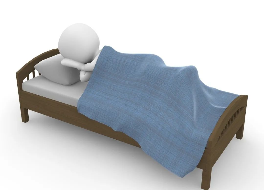 卧室买什么床睡得舒服,8平方的卧室用多大尺寸的床适宜