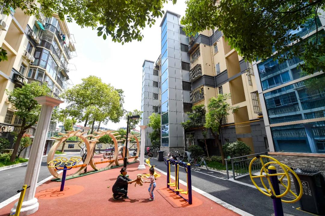 老人在南京养老有哪些条件,南京养老福利