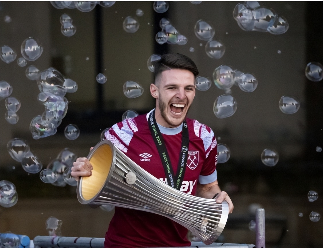 曼努埃尔乌加特大巴黎,曼努埃尔乌加特精选加点