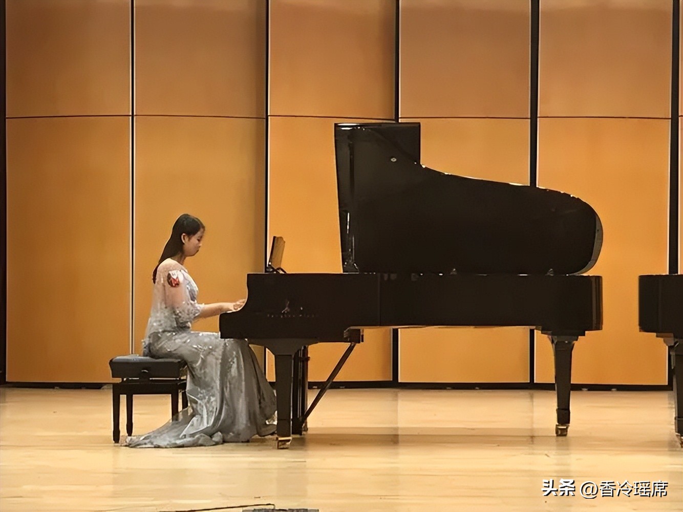 带和谐音色的钢琴,怎么练钢琴和谐的音色技巧