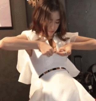 光天化日半露*裤内**、露半球，这几个明星玩转“诱惑”，毫无下限！