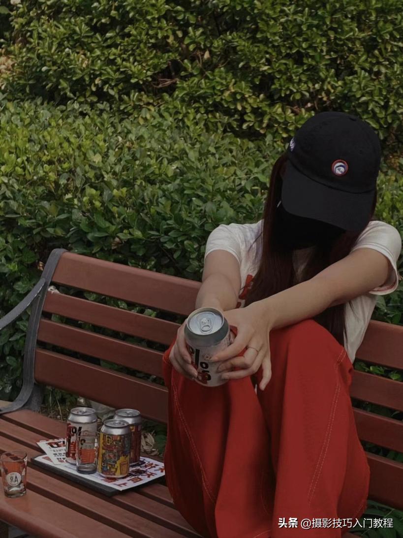 树林里怎么拍照好看有活力,公园长椅拍照姿势单人拍