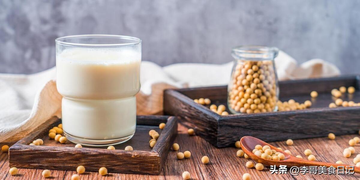 北京同仁堂茉莉花豆浆,街头网红美食茉莉花豆浆