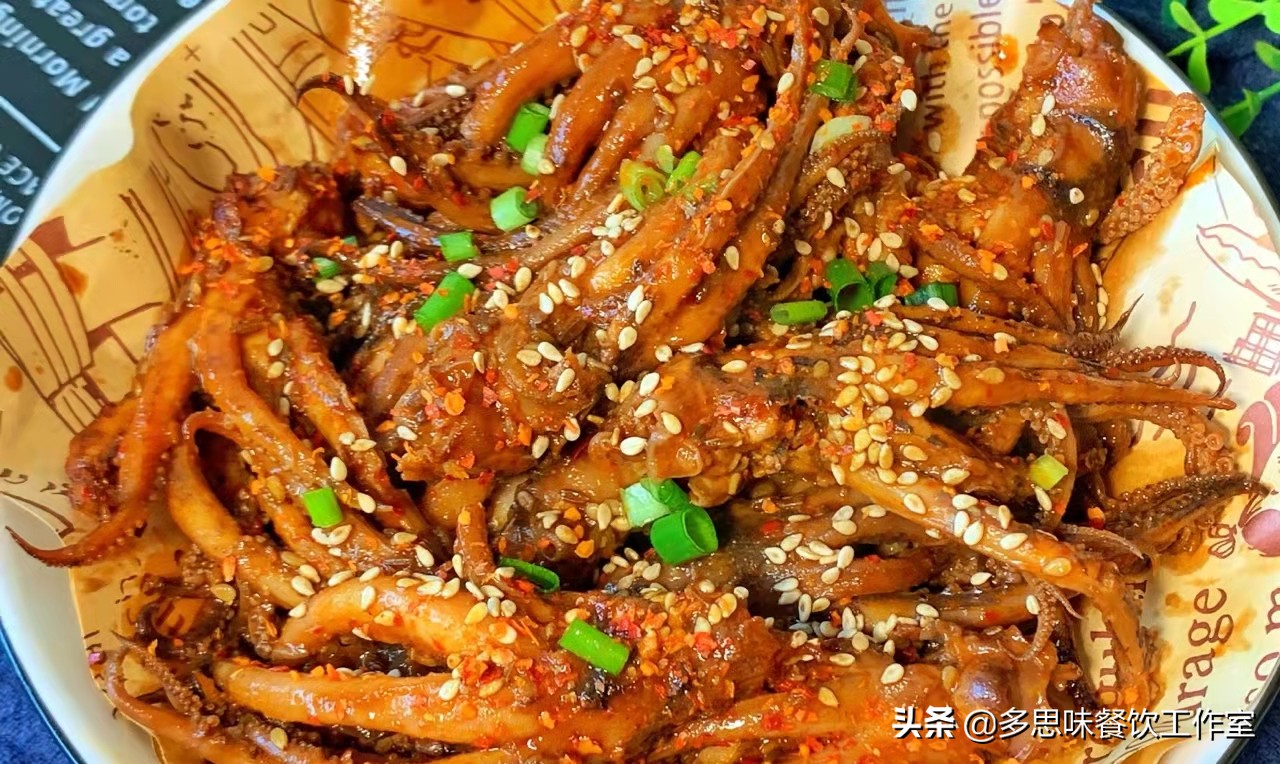 鱿鱼如何处理才脆嫩视频,大鱿鱼须鲜香脆嫩简单又好吃