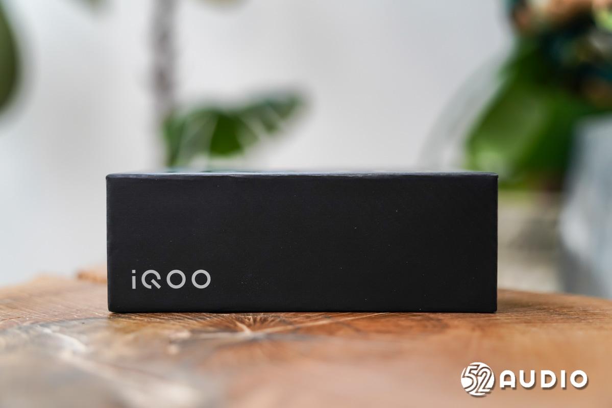 iqootwsair真无线耳机音质测评,iqoo蓝牙耳机tws1和2测试看电影