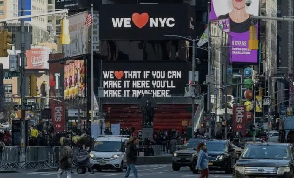 美国纽约时代广场大屏费用,登上纽约时代广场大屏幕需要钱吗