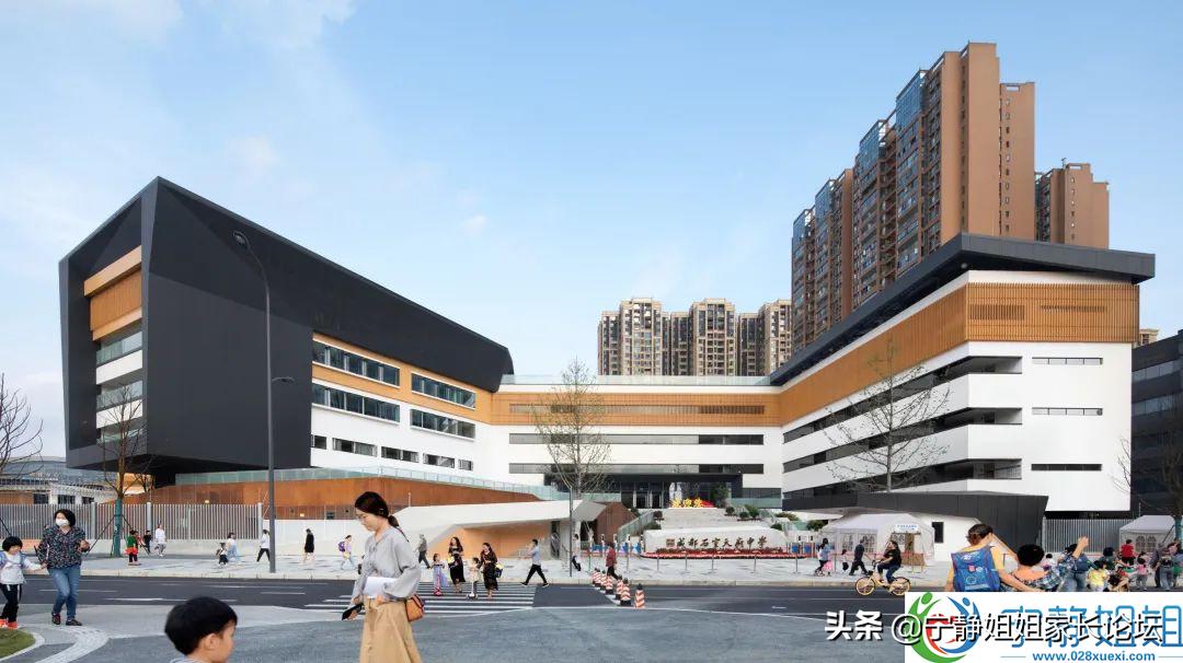 成都第一中学是哪所,成都第一师范学校