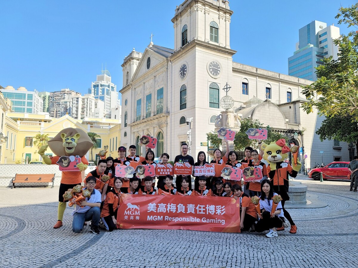 周焯华获刑18年央视新闻,周焯华获刑18年相关人物