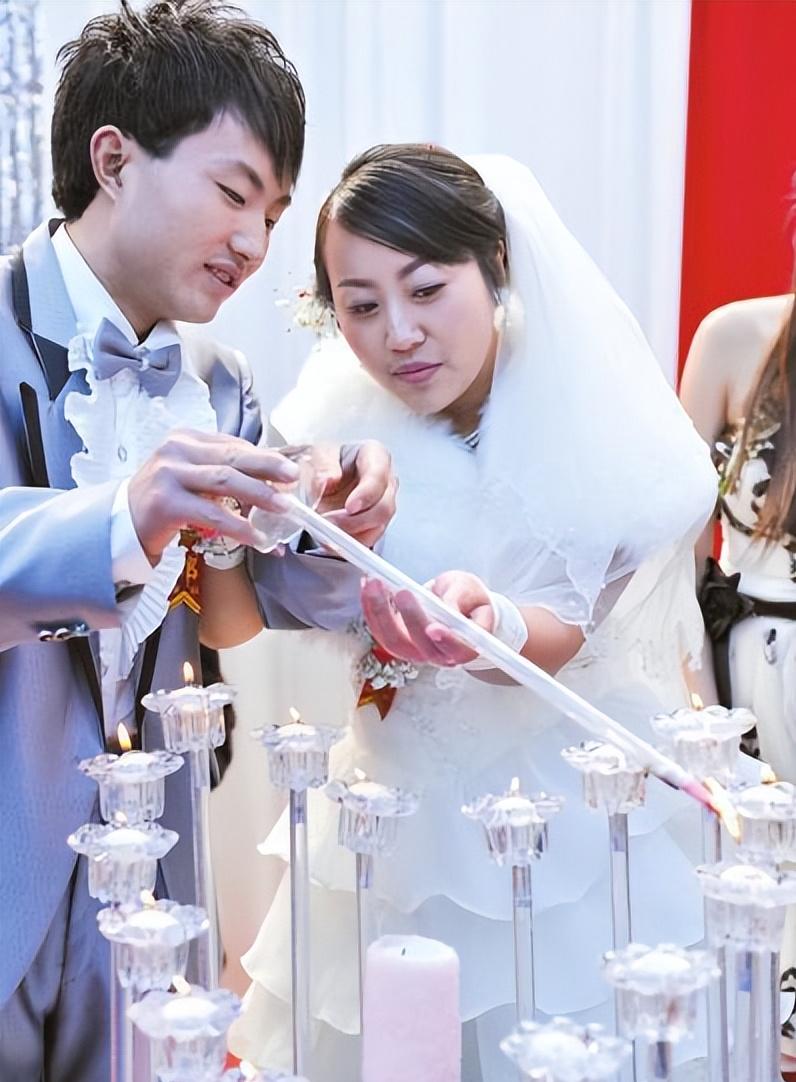 汶川地震女孩魏玲,2008汶川地震女孩魏玲