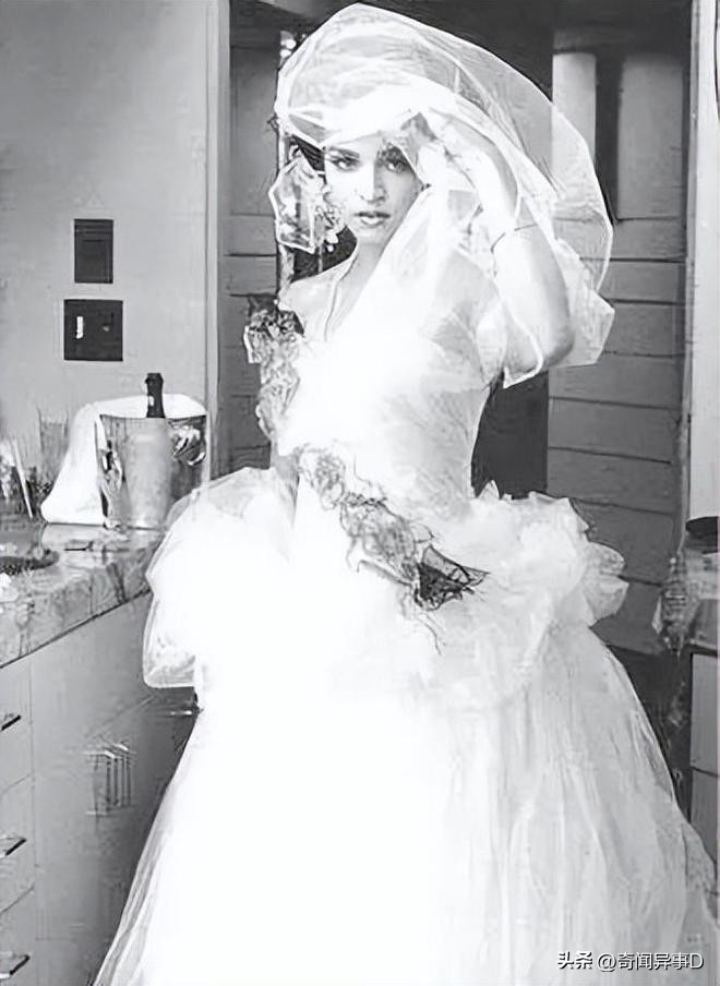 麦当娜不雅视频，裸照多次泄露，揭露知名女星神秘情史