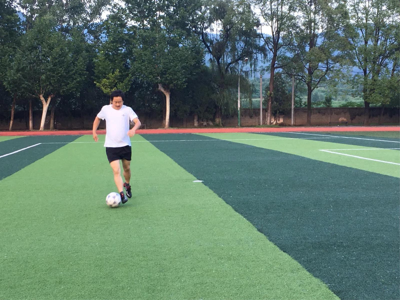 我和足球的故事短视频,回顾中国足球2002世界杯