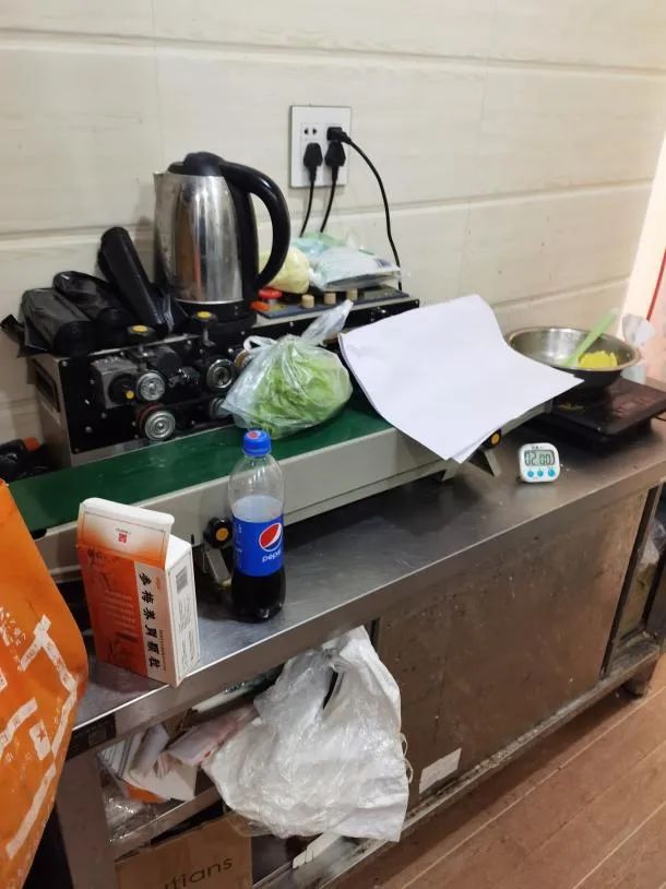 网红蛋糕店黑幕,知名网红蛋糕店被立案调查