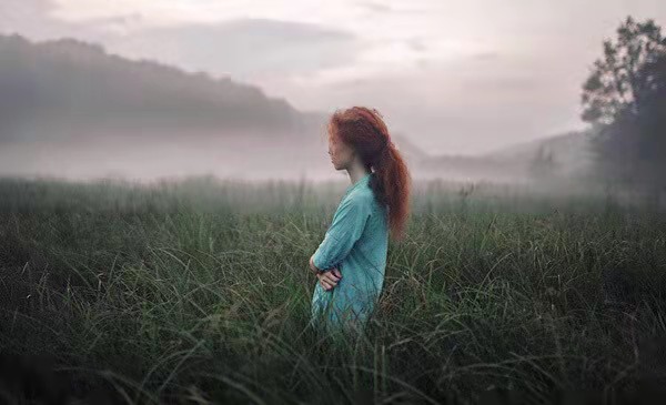 先锋诗潮：浙江女诗人呆呆，我接待每一样到访的事物但不怀念