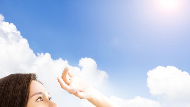 红霉素软膏可以治疗手上老年斑,红霉素软膏可以去除老年斑么