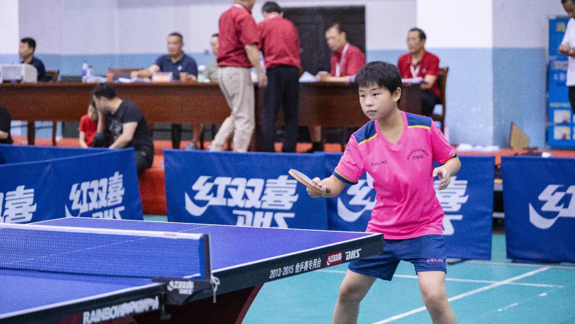 热烈祝贺我校学生在比赛中获奖,乒乓球比赛喜报