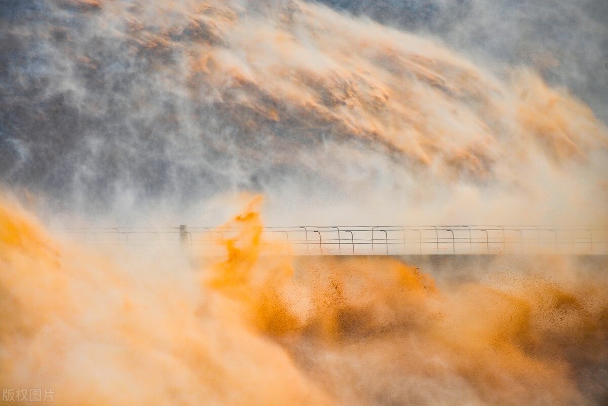 写黄河的诗十首,古诗中对于黄河描写的有多少首