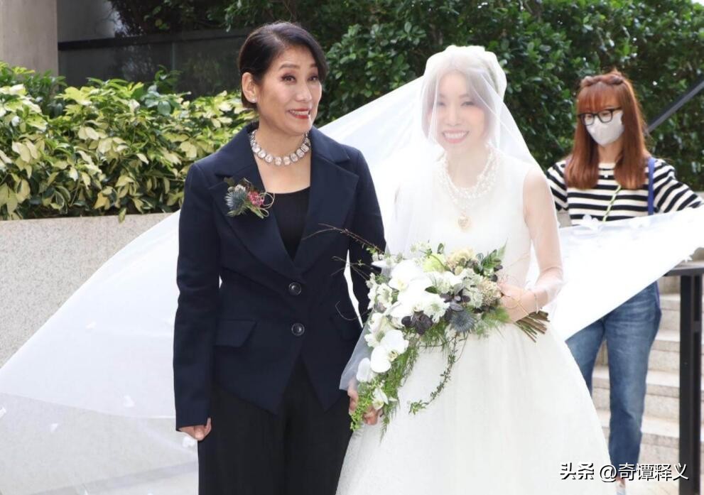 杨盼盼女儿结婚，婚礼现场曝光，赵雅芝罗家英钱小豪等到场祝贺