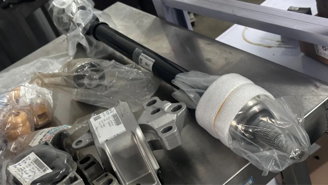 翻新高尔夫6代,帮老大爷改装