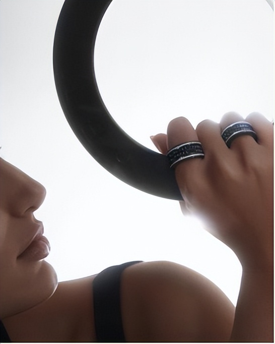 bvlgari宝格丽官方现场,bvlgari宝格丽耀目光彩女士香水