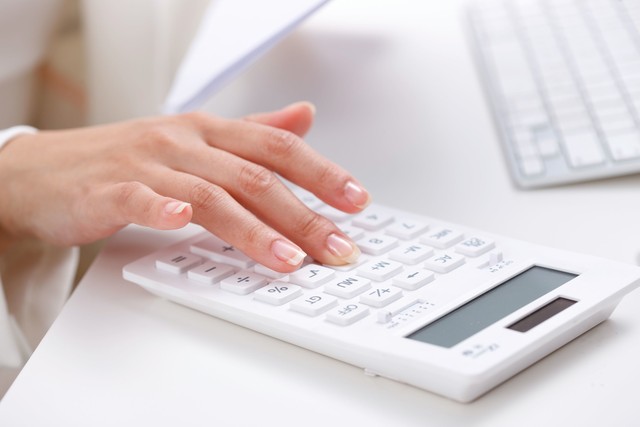 暴利行业眼镜排第几,眼镜店的暴利吗