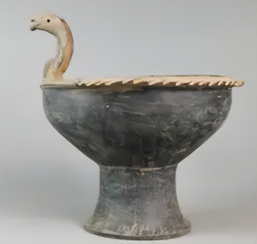 ​暗黑料理：鼠肉烹饪竟比鸭脖历史更悠久