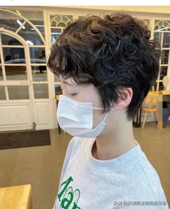 女生超短发烫发图,超短发烫发凌乱烫