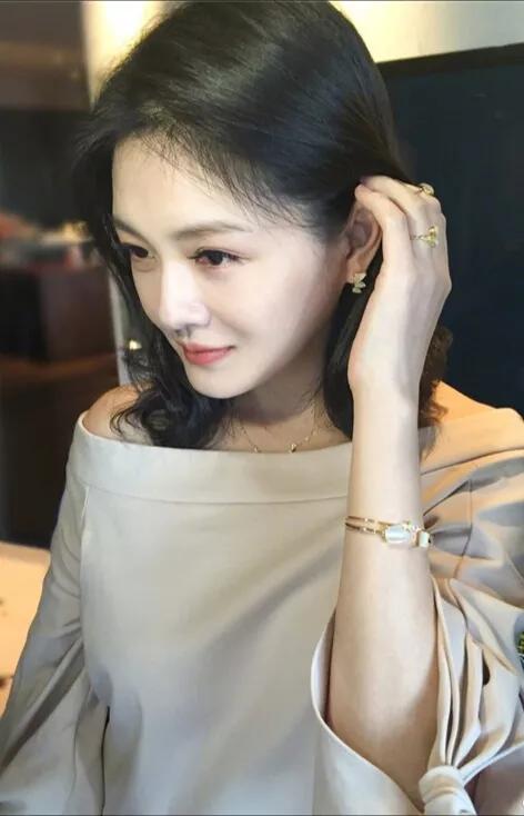 暴饮暴食为什么能瘦10斤,连续几天暴饮暴食10斤怎么瘦下来