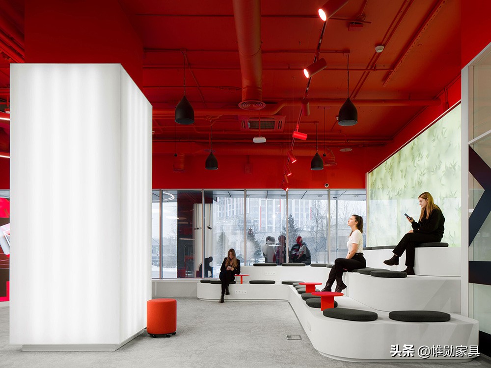 给自己的办公室添色彩,办公室的空间色彩