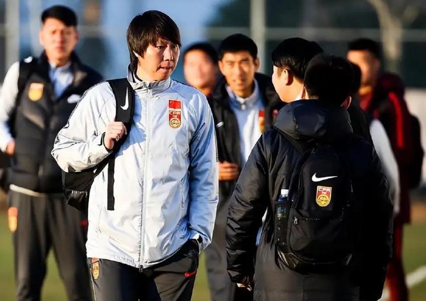 中超足协重罚完整视频,遭足协罚款2万并通报批评