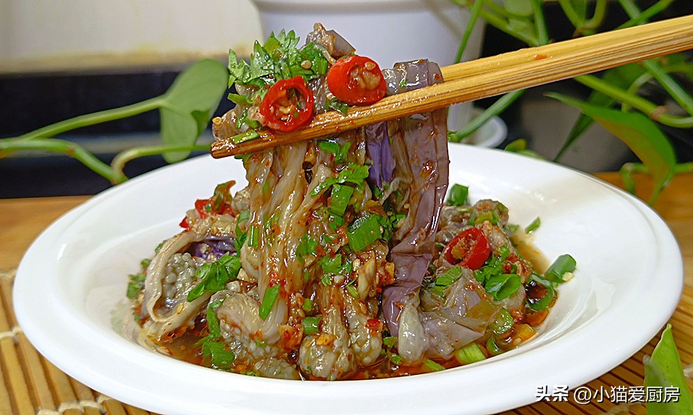 夏天这样吃茄子真下饭,夏天开胃的家常菜茄子