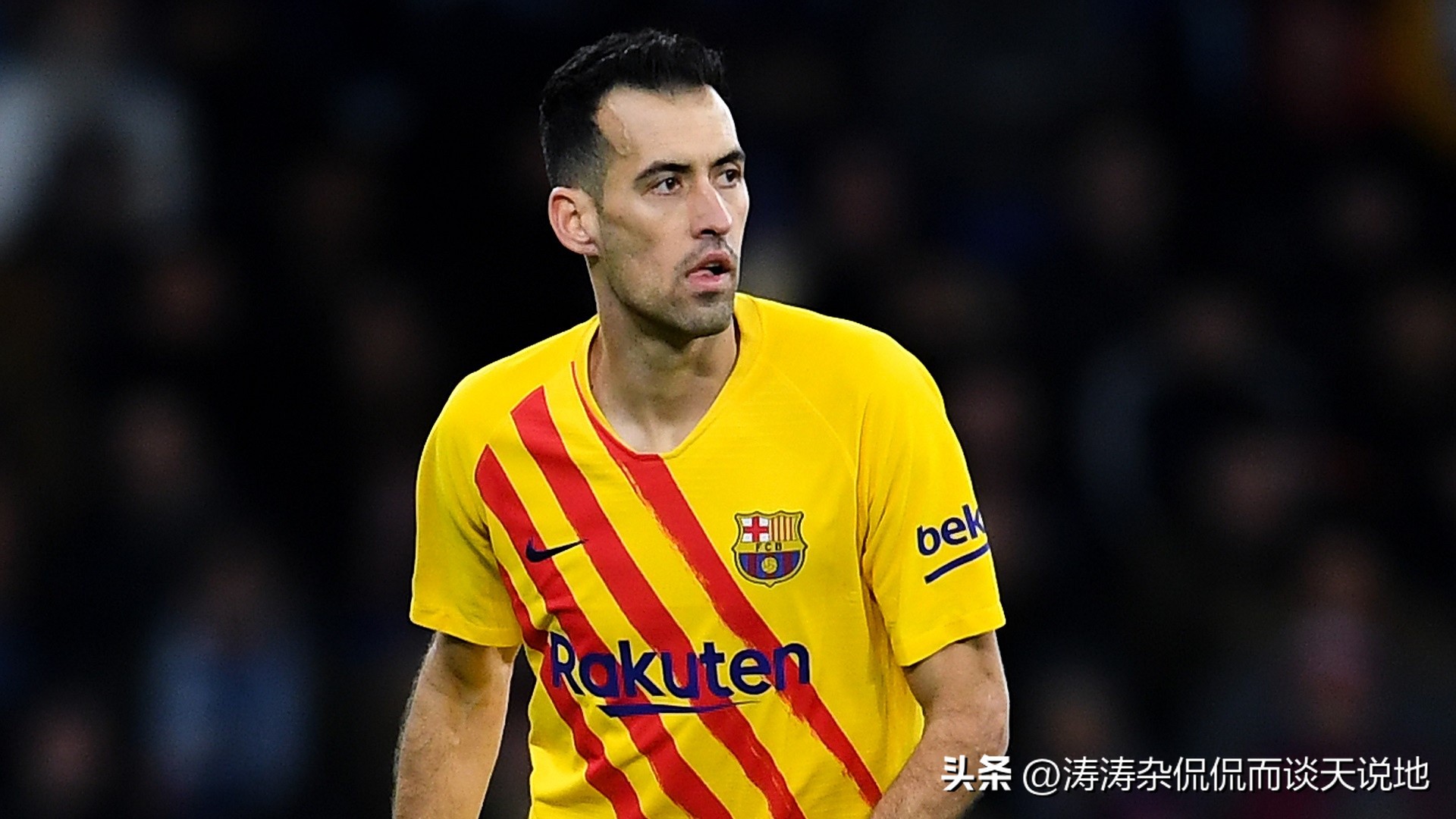 足球每个号位都分别踢哪个位置,足球场上需要爆发力的位置