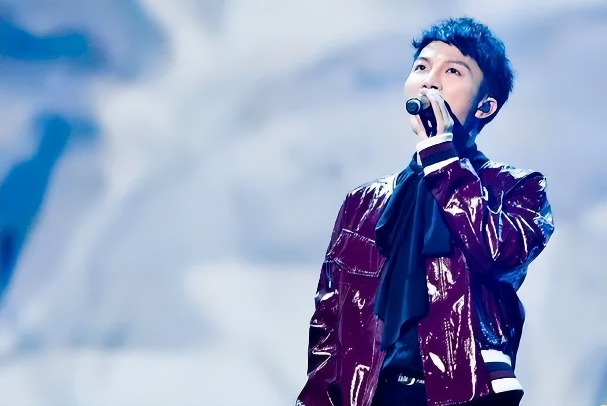 周深从2014到2021唱过的歌,从留守儿童到留守老人