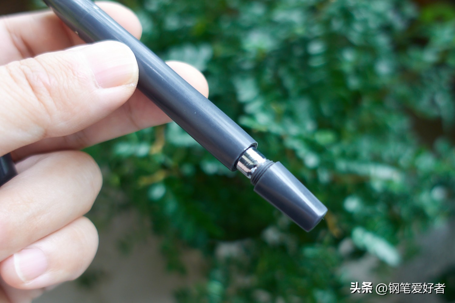 犀飞利帝国4钢笔评测及犀飞利TD上墨器系统原理解析