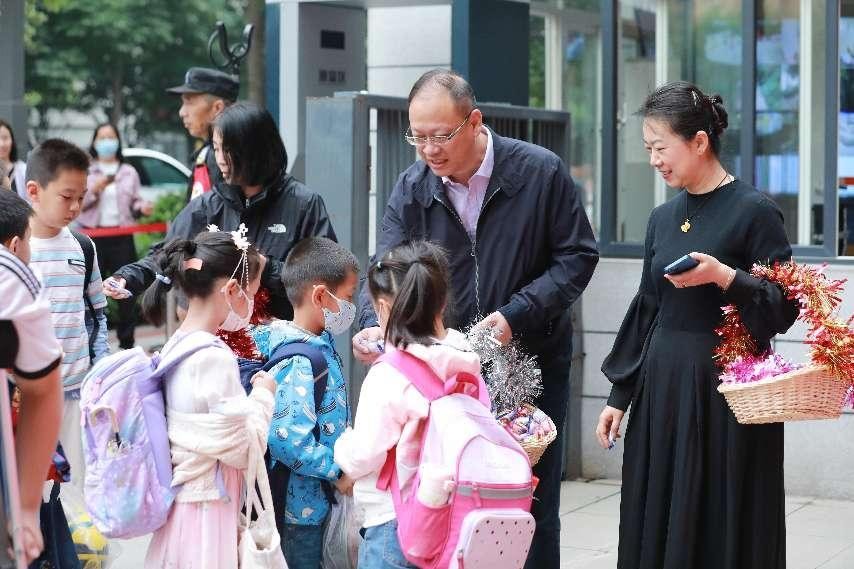 西安小学儿童节,西安吉祥路小学儿童节