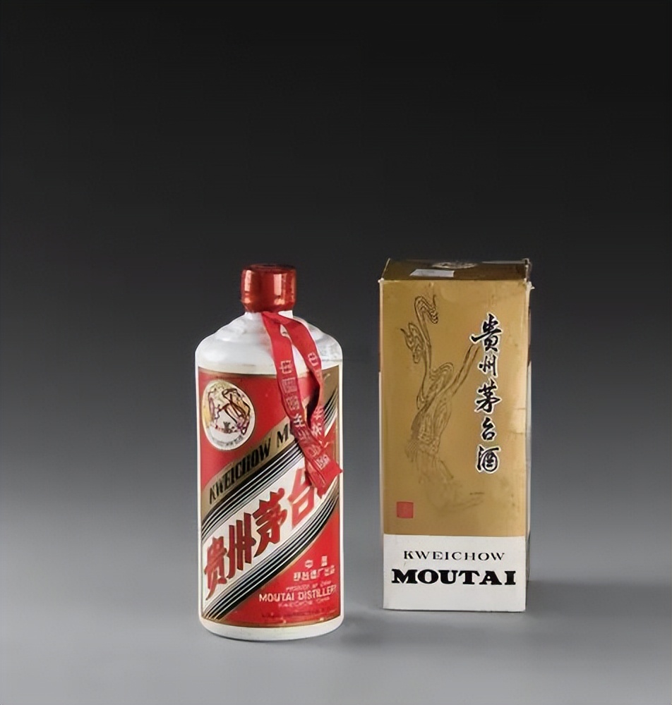 贵州茅台镇十大经典酒,茅台五粮液中国八大名酒