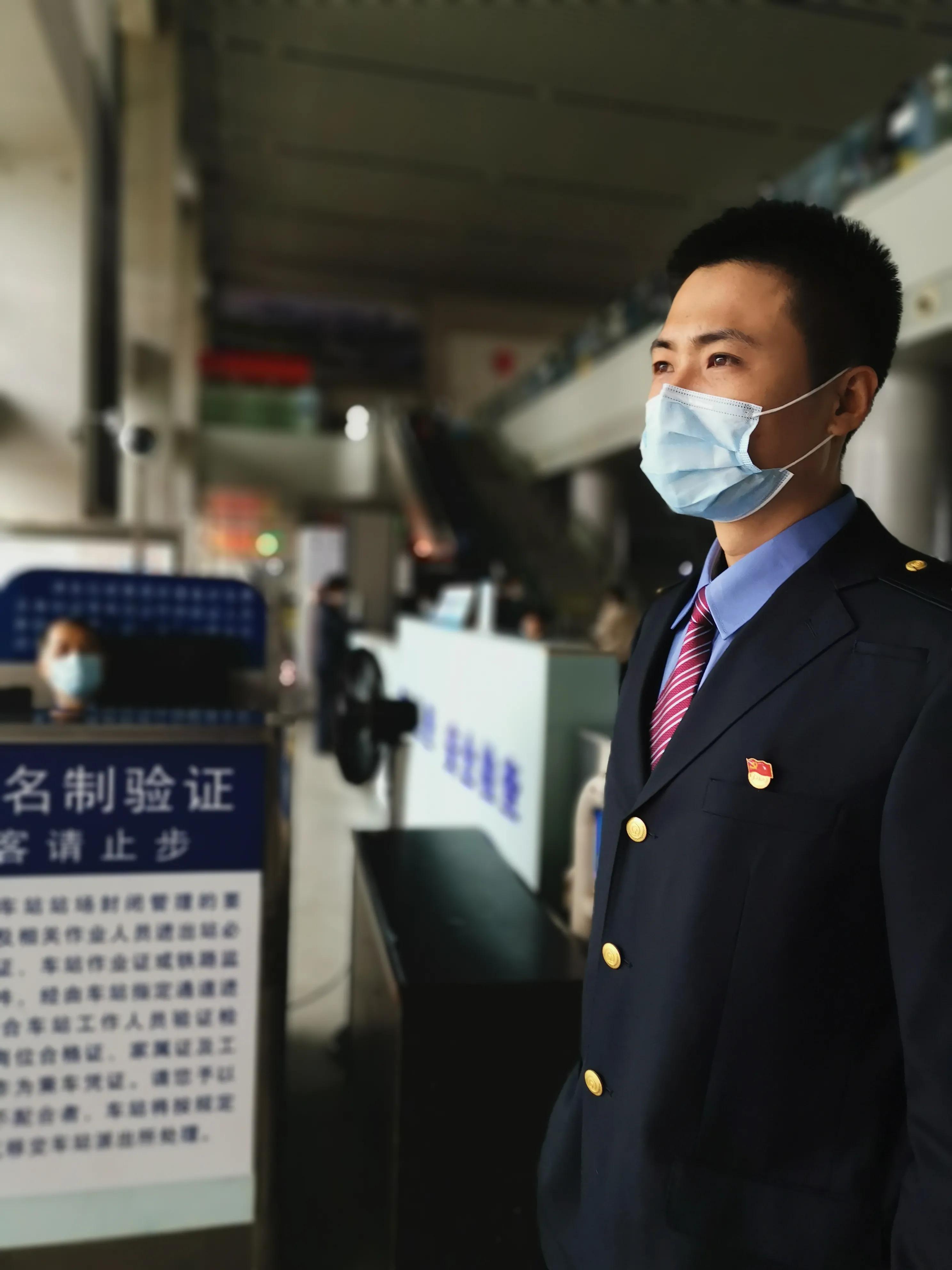 护目镜跟防尘口罩,防风口罩带护目镜