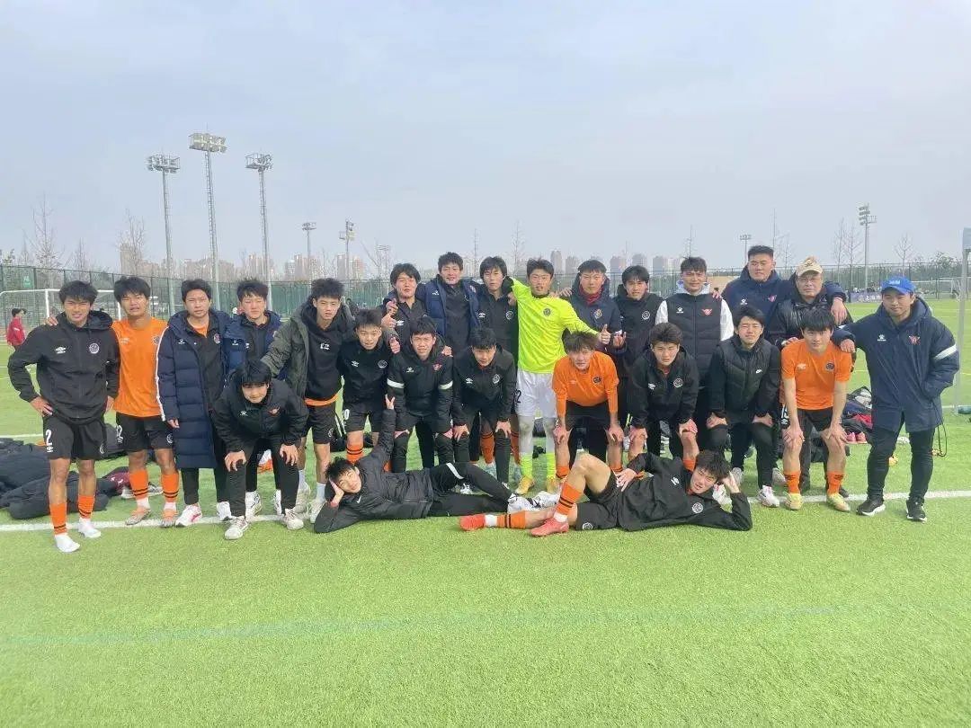 荣耀与丰收！2022年第三届青俱联赛幸运星收获4冠4亚