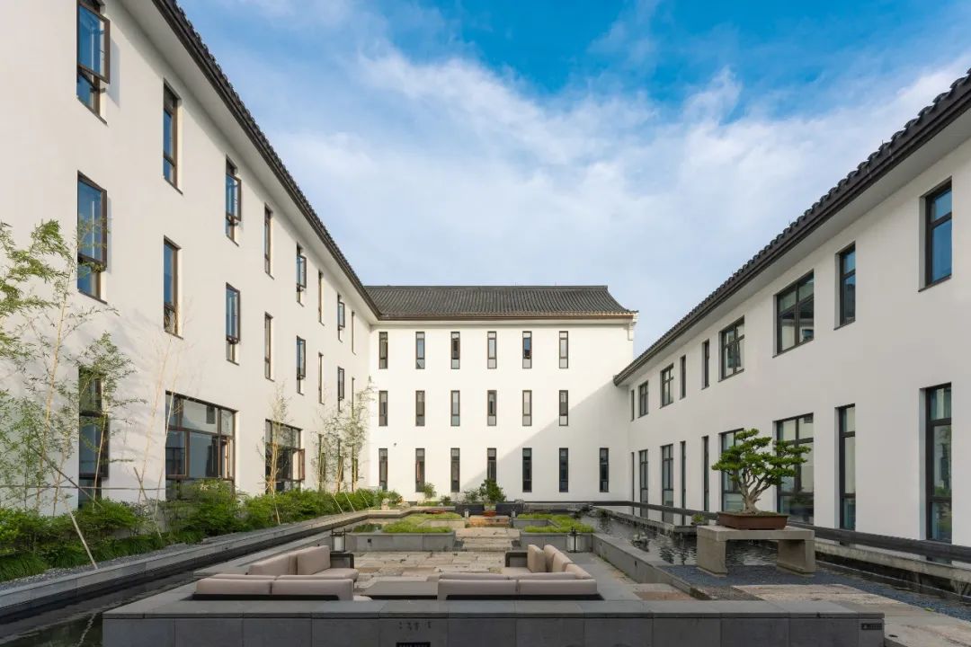 为了一家酒店爱上一座城市,为了一家酒店去了一座岛