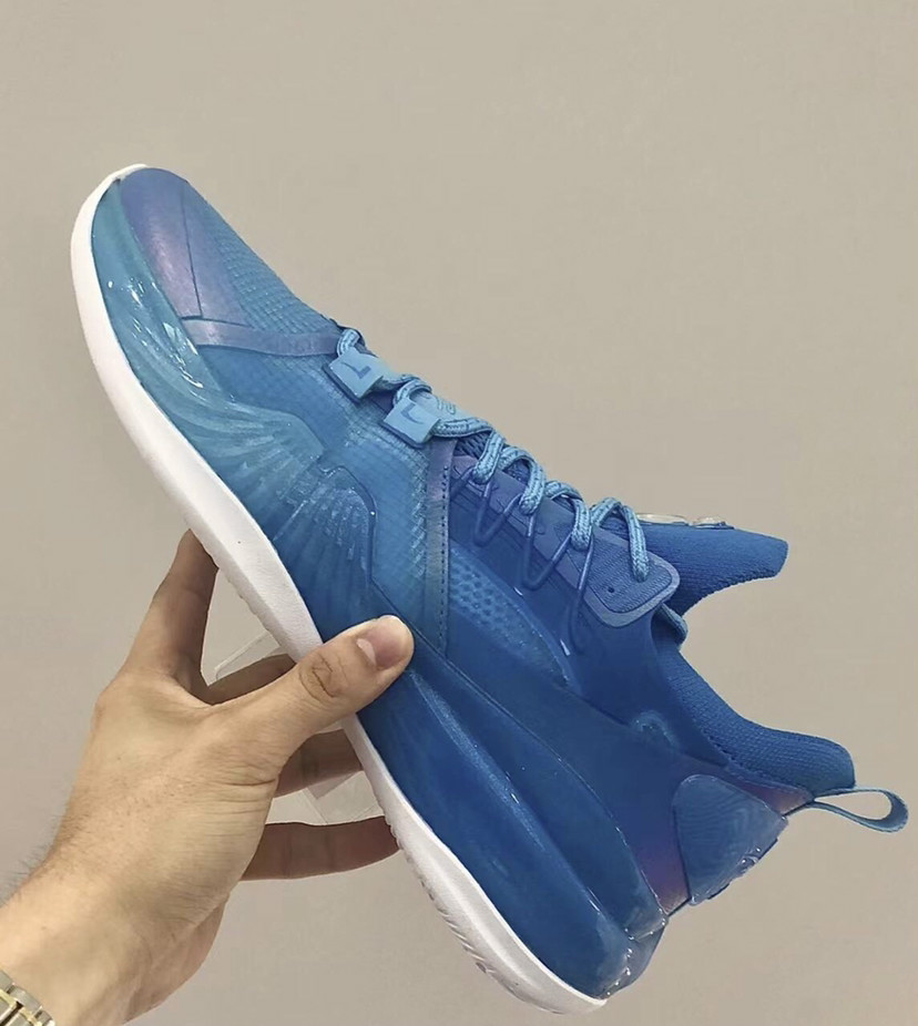 耐克不发售欧文8了吗,nike欧文第三代签名球鞋