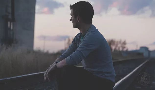 乔布斯经典语录让人不得不佩服,重温经典乔布斯鼓舞人心的15句话