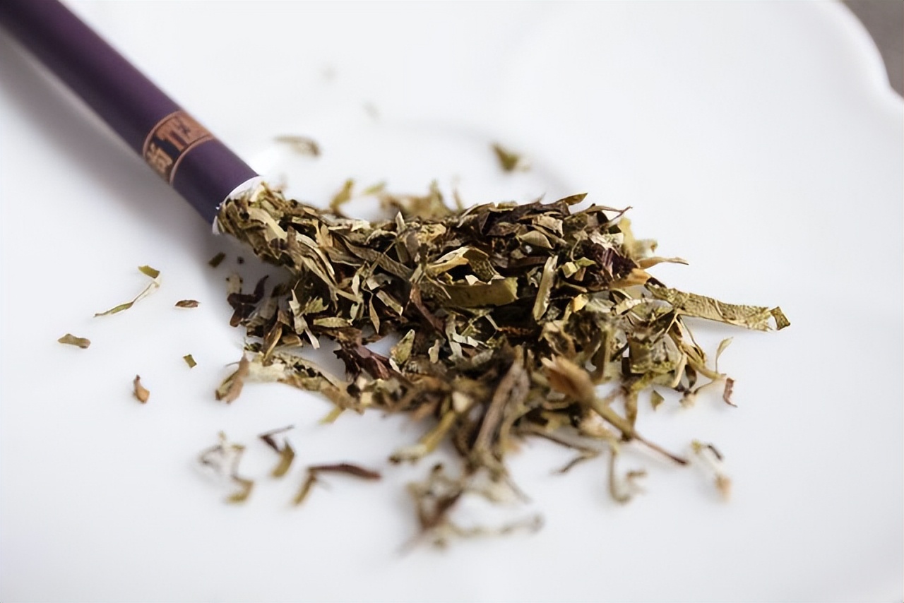 7种香烟或被列入“黑名单”，你还在吸吗？老烟民不妨了解一下