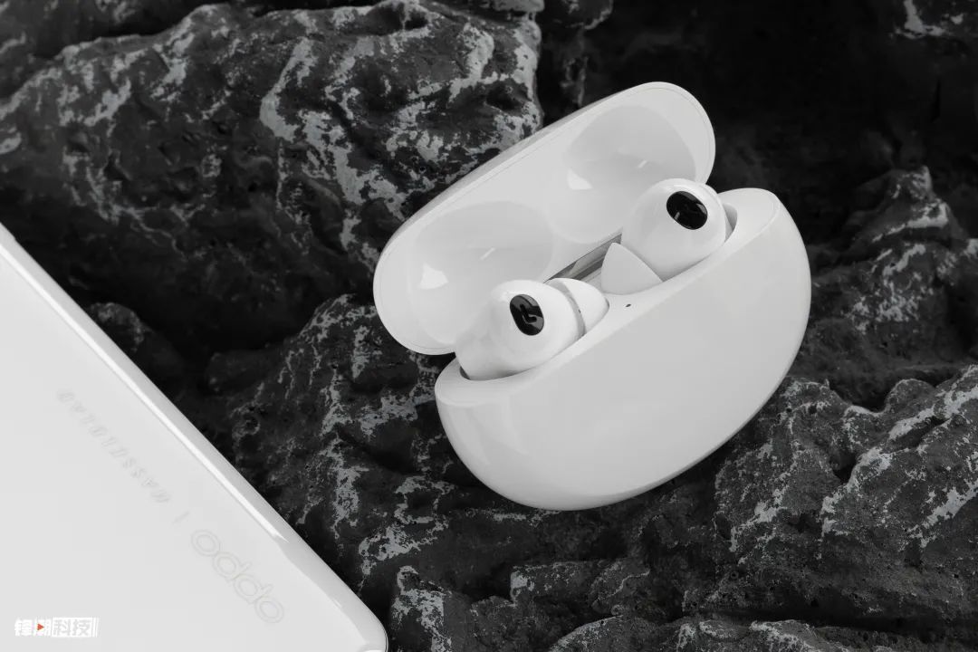 oppoencox2和苹果airpodspro,oppoencox2与airpods
