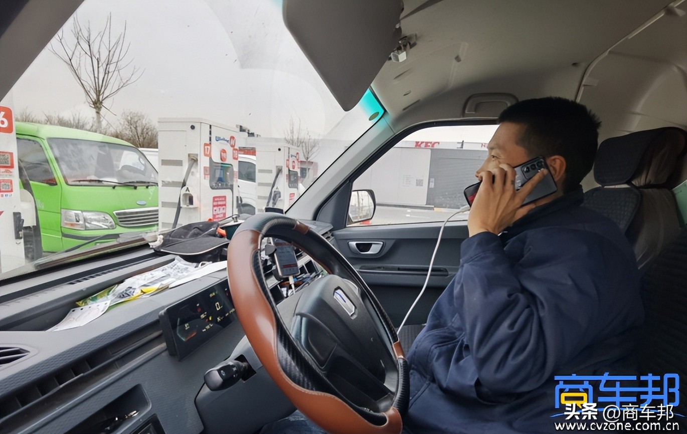 不到一年跑了6.4万公里！这台纯电远程星享V6，到底值不值？