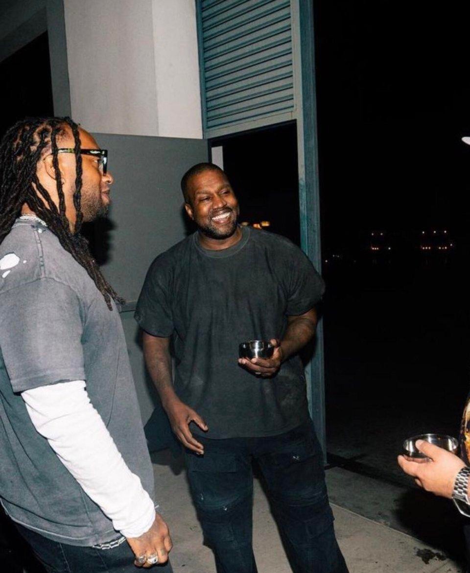 侃爷在纽约为女友庆生,侃爷庆祝生日