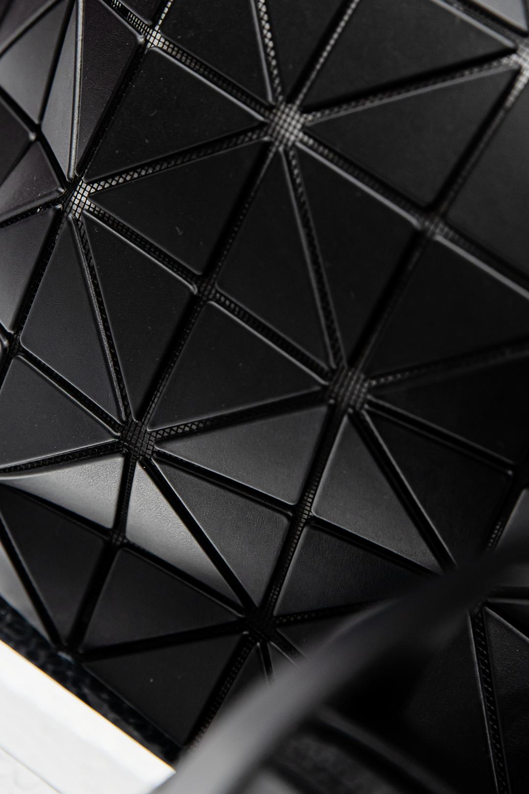 三宅一生包包香港店地址,广州有三宅一生包专柜吗