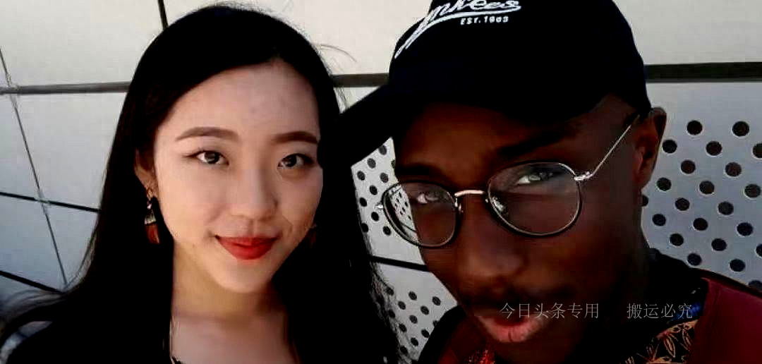 她曾是大学校花，却被黑人丈夫强迫卖淫接客，父亲命丧非洲