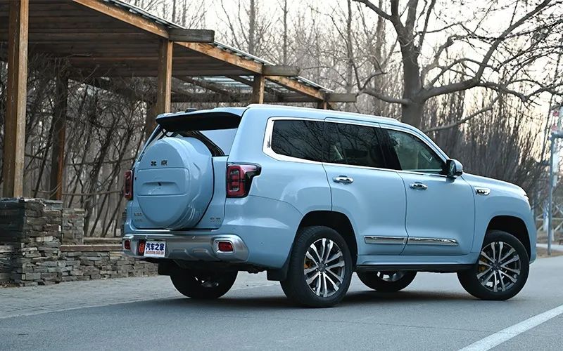 北京bj60价位高吗,北京bj60两驱多少钱