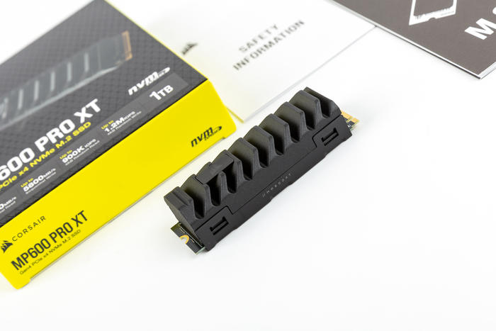 微星z690刀锋可以用1070ti吗,微星z690刀锋钛对比吹雪