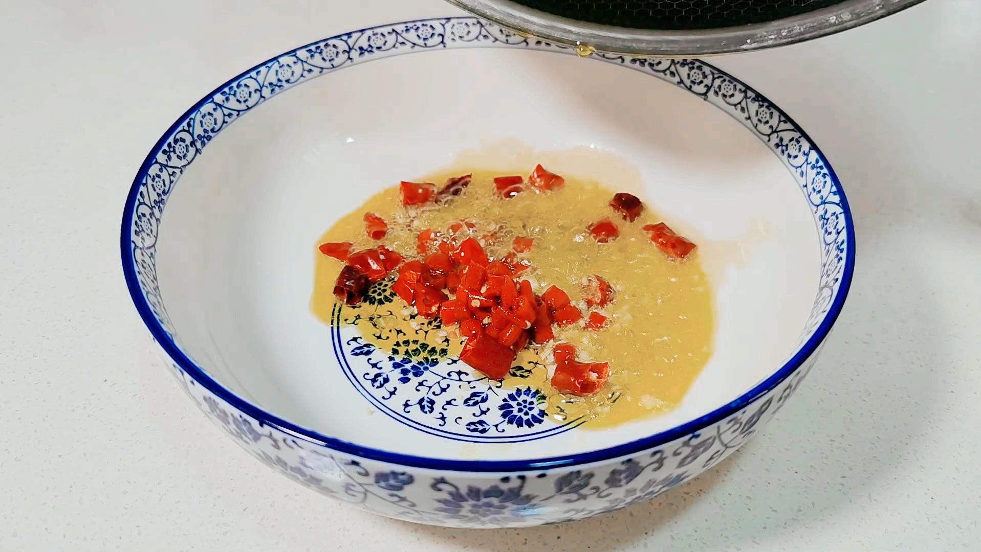 海带丝怎么快速去咸味,凉拌海带怎么去海带的腥味